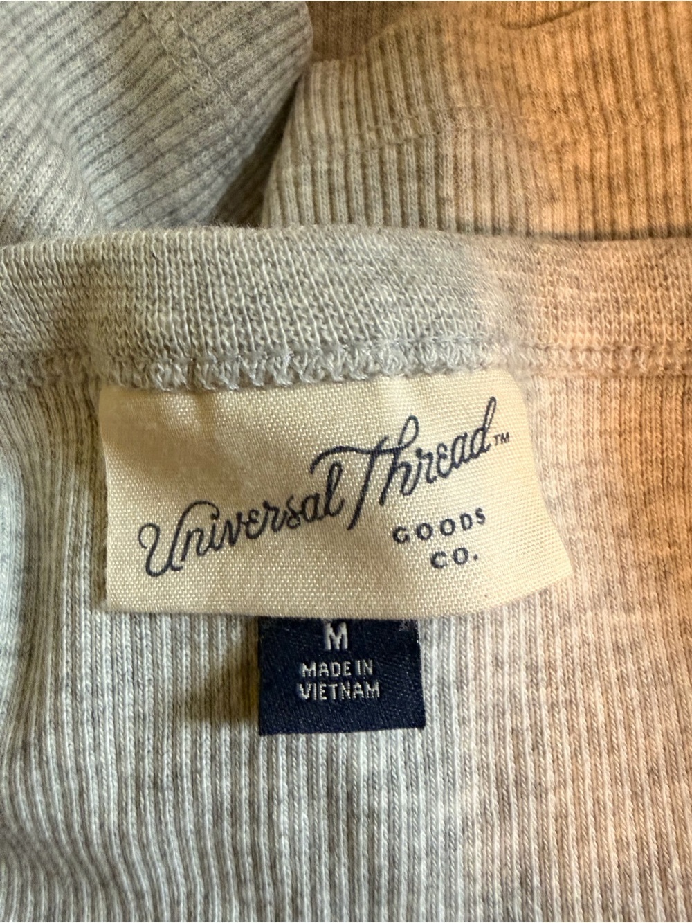 Universal Thread Square-Neck Short Sleeve Ribbed Top in Light Gray - Picture 5 of 6